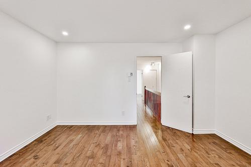 Chambre à coucher - 319  - 321 Rue Blainville E., Sainte-Thérèse, QC - Indoor Photo Showing Other Room