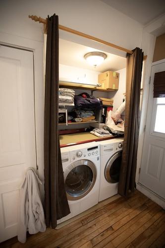 Laundry room - 1-79 Rue Fraser, Québec (La Cité-Limoilou), QC - Indoor Photo Showing Laundry Room
