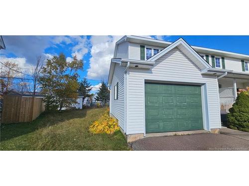 17 Sheffield Crt, Moncton, NB 