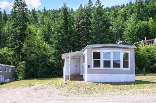 14-851 Old North Thompson Highway, Clearwater, BC 