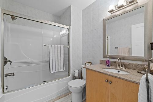2420 Boucherie Road, West Kelowna, BC - Indoor Photo Showing Bathroom