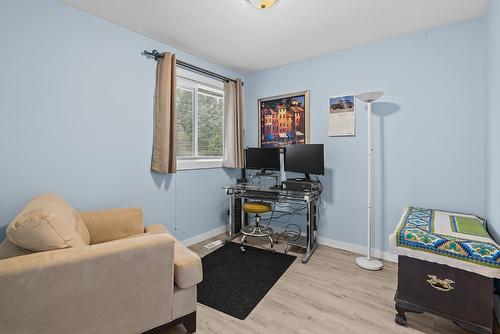 2420 Boucherie Road, West Kelowna, BC - Indoor Photo Showing Office