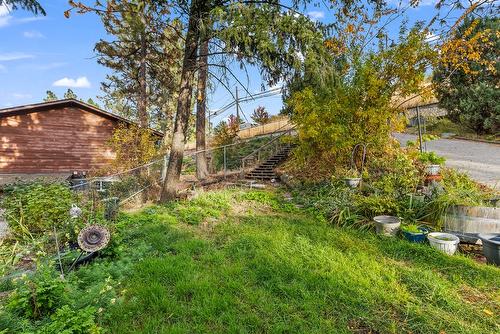 2420 Boucherie Road, West Kelowna, BC - Outdoor