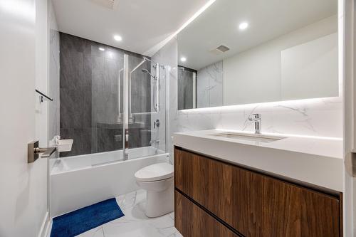 Bathroom - 1606-628 Rue St-Jacques, Montréal (Ville-Marie), QC - Indoor Photo Showing Bathroom