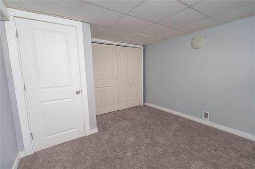 43 Ellington St, Winnipeg, MB 