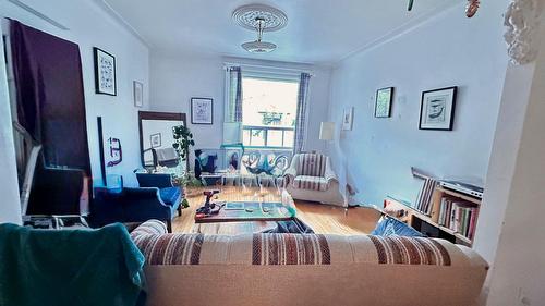 Salon - 4578  - 4582 Rue Clark, Montréal (Le Plateau-Mont-Royal), QC - Indoor