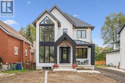 126 OXFORD STREET  Guelph (Downtown), ON N1H 2M7