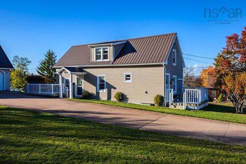 84 Centennial Drive, Truro, NS 