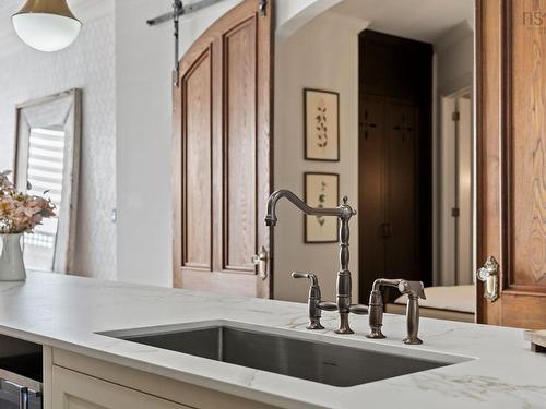 94 Main Street, Yarmouth, NS 