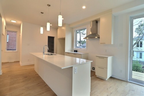 Cuisine - 12 Rue Derwin, Gatineau (Aylmer), QC - Indoor Photo Showing Kitchen