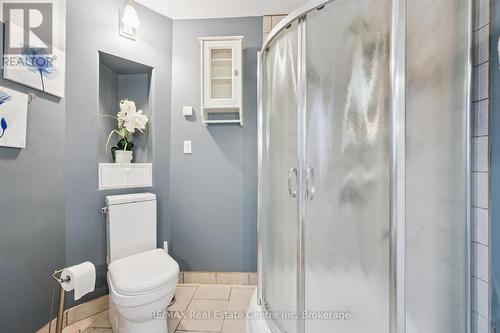 500 Watson Parkway S, Guelph (York/Watson Industrial Park), ON - Indoor Photo Showing Bathroom