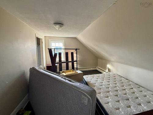 27 Starrs Road, Yarmouth, NS 