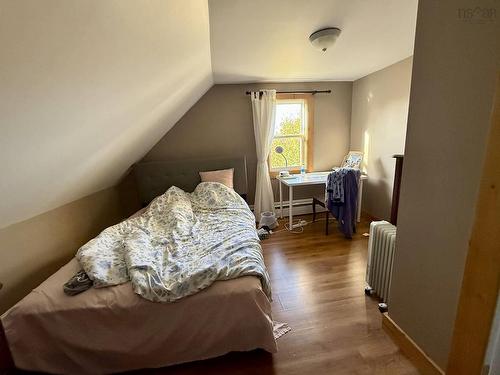 27 Starrs Road, Yarmouth, NS 