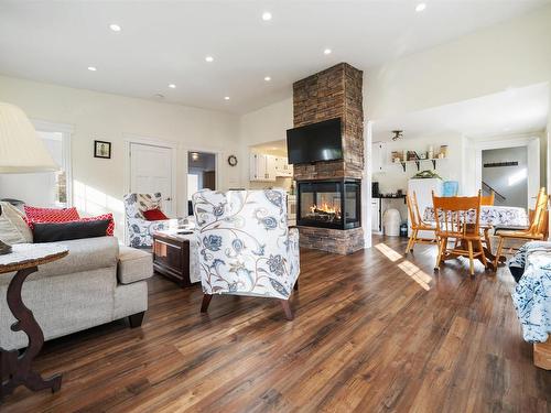 208 Pleasant Street, Truro, NS 