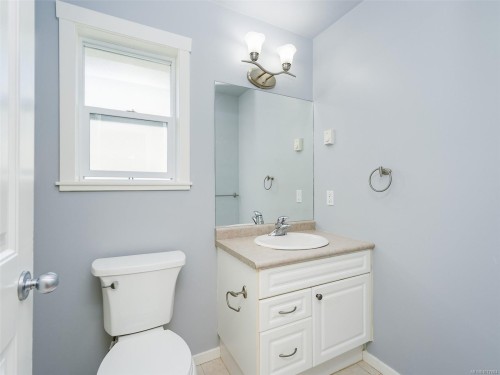 6262 Selkirk Terr, Duncan, BC 