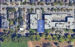 956 Heywood Ave  Victoria, BC V8V 2Y4