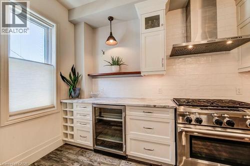 350 Queen Street S, Kitchener, ON - Indoor Photo Showing Kitchen