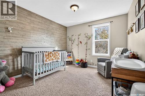 426 Moose Square, Moose Jaw, SK - Indoor Photo Showing Bedroom