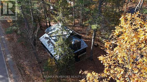 127 Alexandra Street, Petawawa, ON - Outdoor