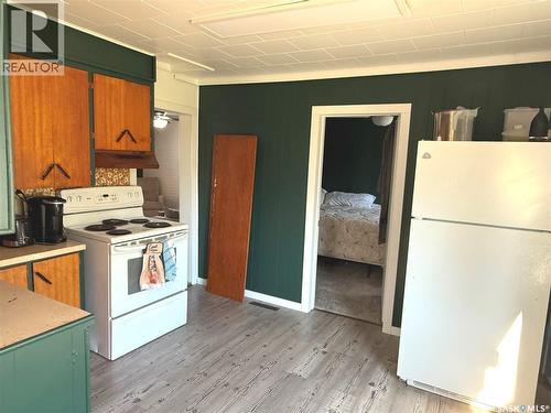 189 Pasqua Avenue N, Fort Qu'Appelle, SK - Indoor Photo Showing Kitchen