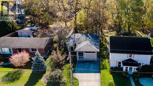 Backs onto ravine - 665 7Th Street E, Owen Sound, ON - Outdoor