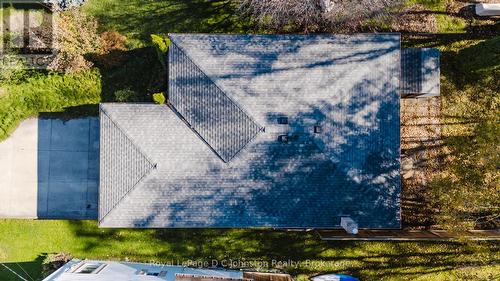 Well maintained property - 665 7Th Street E, Owen Sound, ON - Outdoor