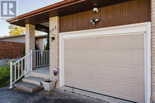 Stop paying rent and get into the market now! - 665 7Th Street E, Owen Sound, ON - Outdoor With Exterior