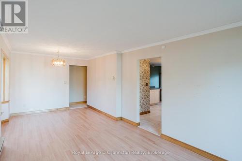 665 7Th Street E, Owen Sound, ON - Indoor Photo Showing Other Room