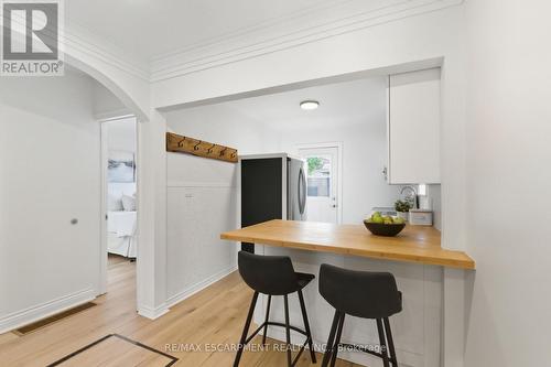 78 Delena Avenue N, Hamilton, ON - Indoor