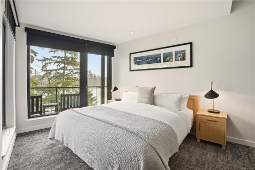 306-596 Marine Dr, Ucluelet, BC - Indoor Photo Showing Bedroom