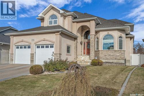 1539 Lakeridge Drive N, Regina, SK - Outdoor With Facade
