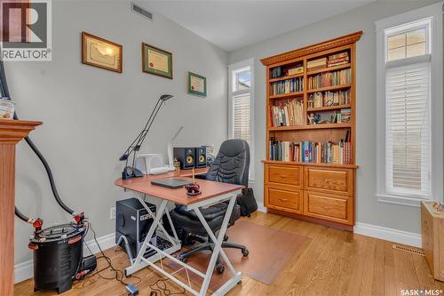 1539 Lakeridge Drive N, Regina, SK - Indoor Photo Showing Office
