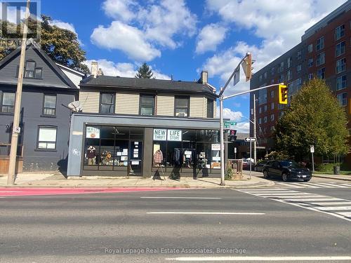 428 King Street W, Hamilton, ON 