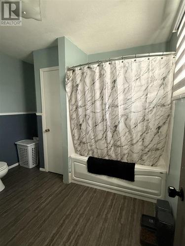 215 Des Sapins, Dubreuilville, ON - Indoor Photo Showing Bathroom
