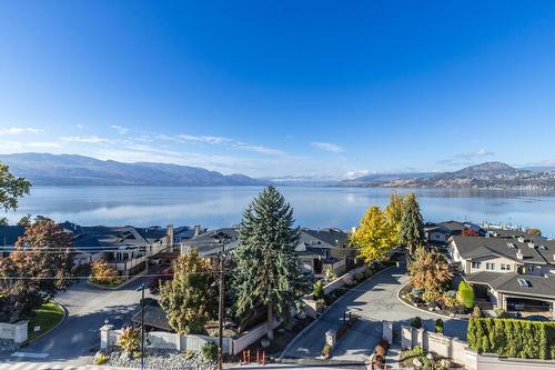 509-3340 Lakeshore Road, Kelowna, BC - Outdoor With Body Of Water With View