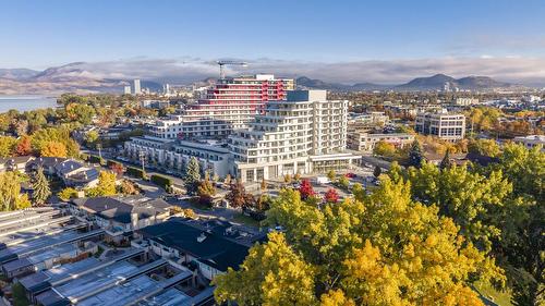 509-3340 Lakeshore Road, Kelowna, BC - Outdoor With View