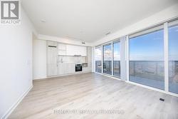 6606 - 138 DOWNES STREET  Toronto, ON M5E 0E4