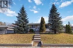 1106 P AVENUE N  Saskatoon, SK S7L 2W7