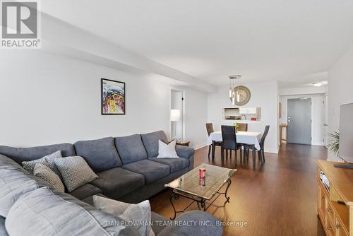 314 - 1665 Pickering Parkway, Pickering, ON - Indoor Photo Showing Living Room