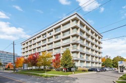 618-220 Duncan Mill Road  Toronto, ON M3B 3J5