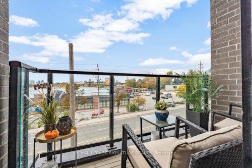 4-1467 O'Connor Drive, Toronto, ON - Outdoor