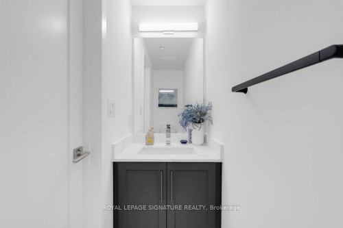 4-1467 O'Connor Drive, Toronto, ON -  Photo Showing Bathroom