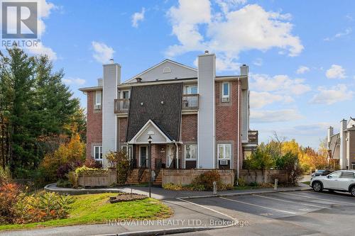 8 - 5 TIMBERVIEW WAY  Ottawa, ON K2H 9M6