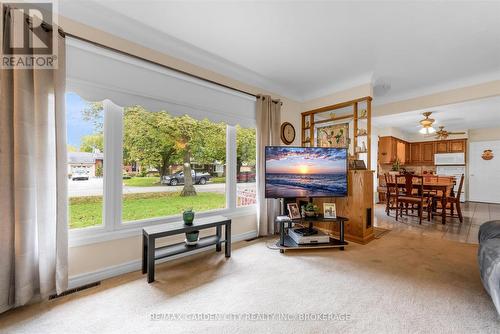 26 Howard Avenue, St. Catharines (Lakeport), ON - Indoor