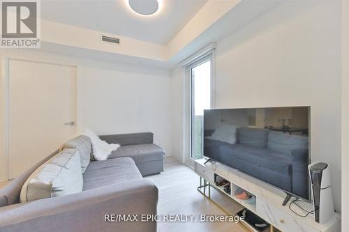 622 - 500 Wilson Avenue, Toronto, ON - Indoor