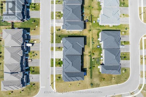 7 Lisa Street, Wasaga Beach, ON -  With View