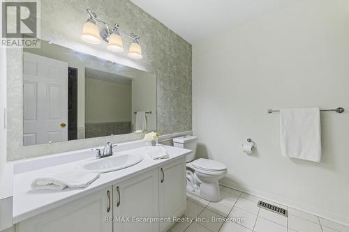 5 - 2065 Sixth Line, Oakville (Ro River Oaks), ON - Indoor Photo Showing Bathroom