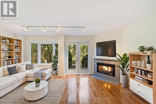 5 - 2065 Sixth Line, Oakville (Ro River Oaks), ON - Indoor Photo Showing Living Room With Fireplace