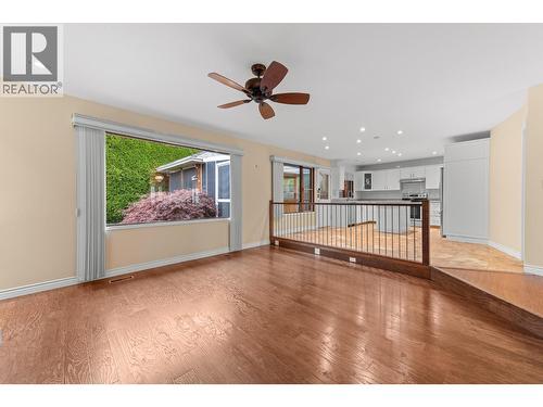 1660 Sonora Drive, Kelowna, BC - Indoor Photo Showing Other Room