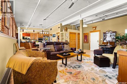 508 1275 Broad Street, Regina, SK - Indoor